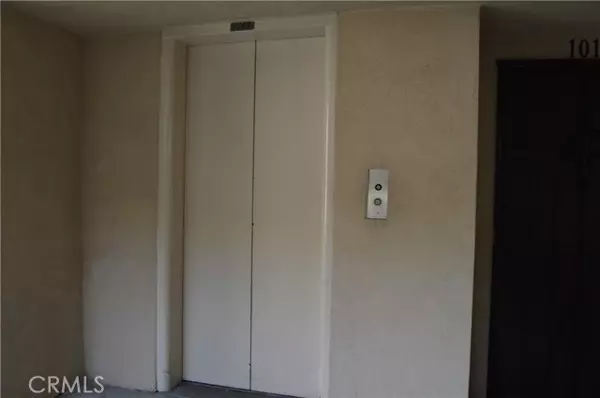 North Hollywood, CA 91606,6227 Morse AVE 304