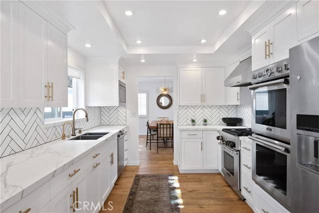 1136 11th ST B, Manhattan Beach, CA 90266