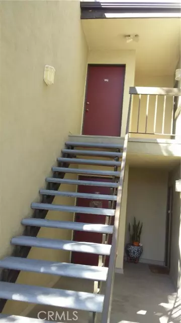 Culver City, CA 90230,4907 Indian Wood RD 206