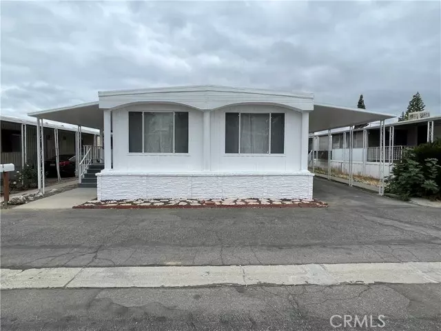 8800 Eton AVE 88, Canoga Park, CA 91304