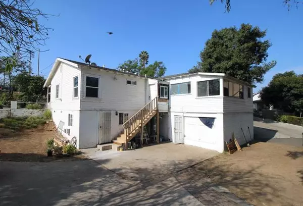 La Mesa, CA 91942,5059 Thorne DR