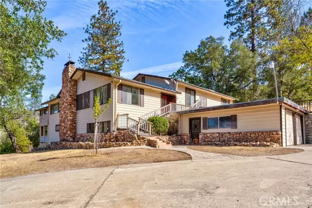 52045 Road 423, Oakhurst, CA 93644