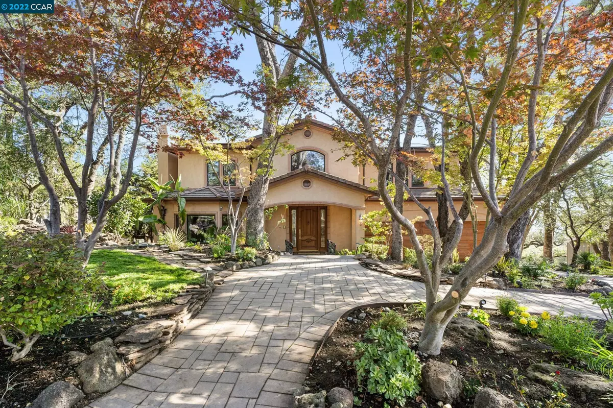 Alamo, CA 94507,353 Castle Crest Rd