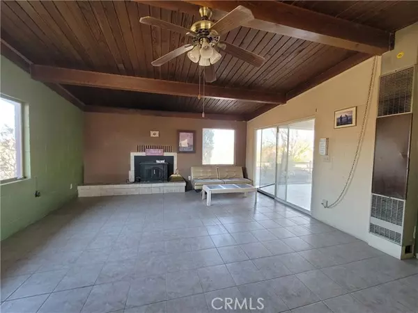 Lucerne Valley, CA 92356,9079 Palomar