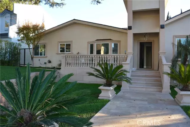 1824 Crestmont CT, Glendale, CA 91208