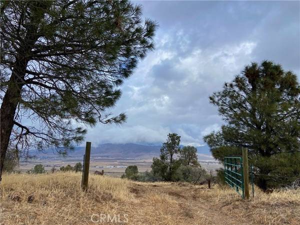 0 Pearce DR, Tehachapi, CA 93561