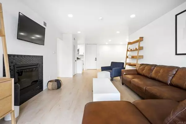 Culver City, CA 90230,5205 Raintree CIR
