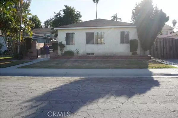 Downey, CA 90241,8354 La Villa ST