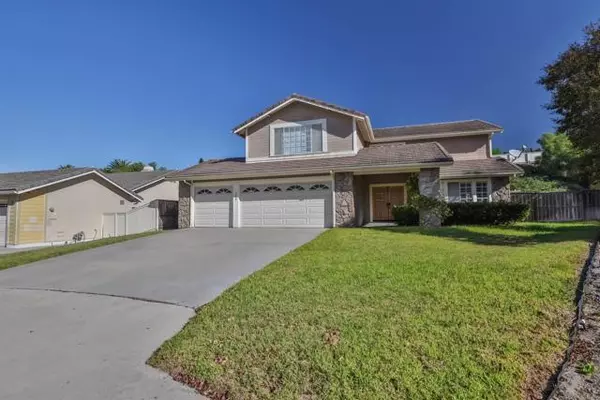 Bonita, CA 91902,595 Trailridge DR