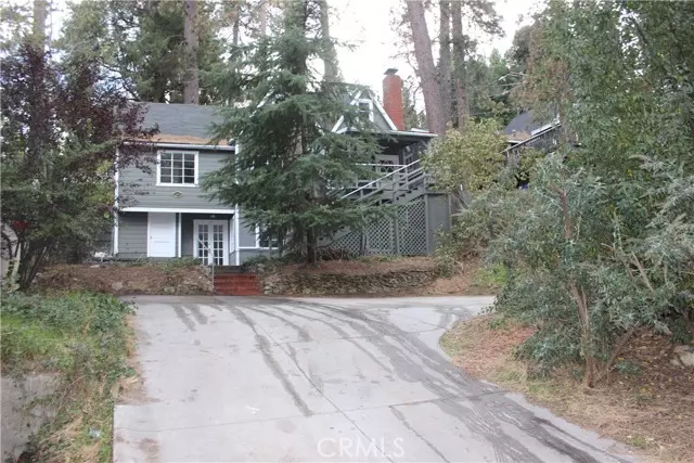 22871 Laurel LN, Crestline, CA 92325