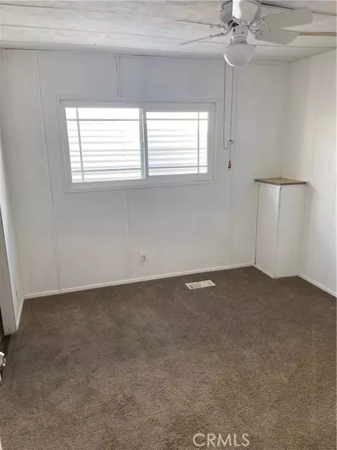 Hawaiian Gardens, CA 90716,12550 E Carson # 182 AVE 182