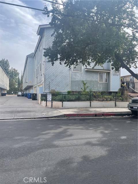 8936 Willis AVE 15, Panorama City, CA 91402