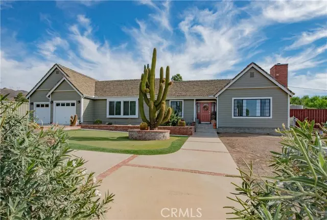 35400 Peppertree LN, Agua Dulce, CA 91390