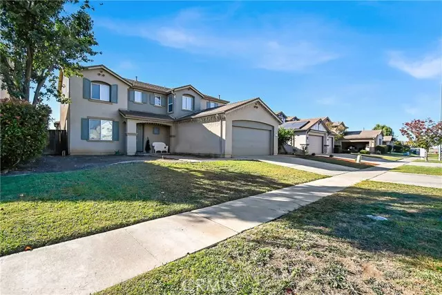 1554 Maryclair DR, Olivehurst, CA 95961