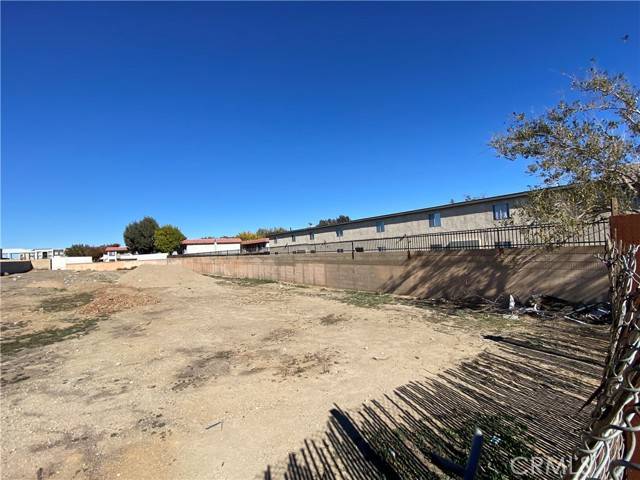 Palmdale, CA 93550,0 Vac/Ave R/Vic 9th Ste