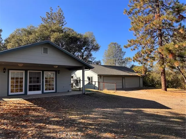 5775 Meadow LN, Mariposa, CA 95338