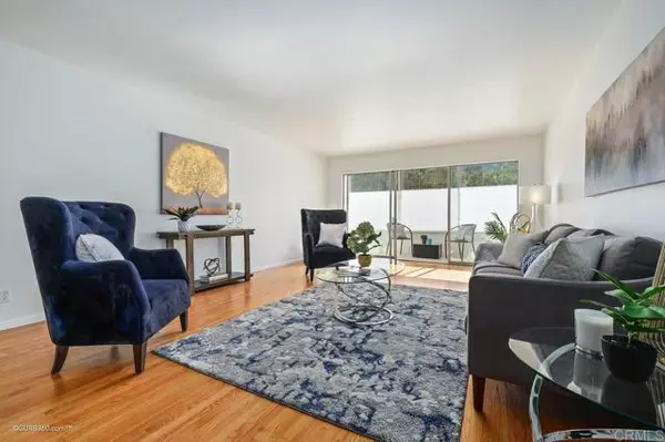 La Jolla, CA 92037,2352 Torrey Pines Rd 1