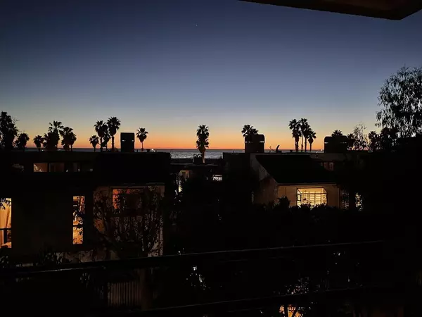 Santa Monica, CA 90405,2960 Neilson WAY 302