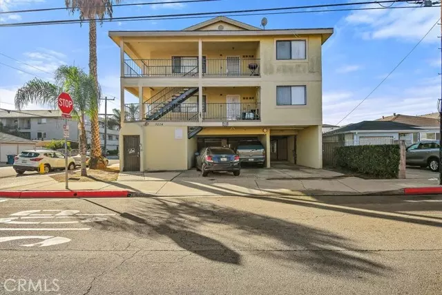 3204 139th ST, Hawthorne, CA 90250