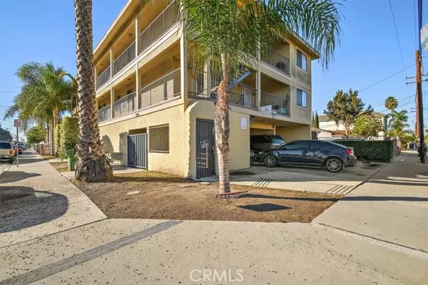 Hawthorne, CA 90250,3204 139th ST