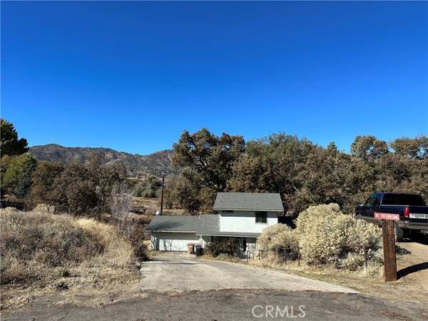 20033 Tee CT, Tehachapi, CA 93561