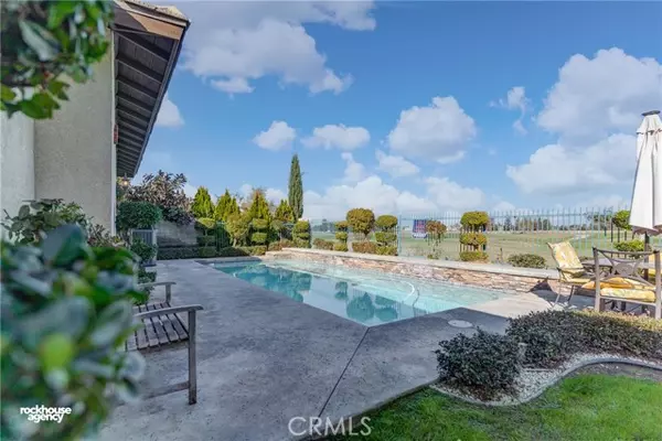 Bakersfield, CA 93312,5208 Boulder Creek PL