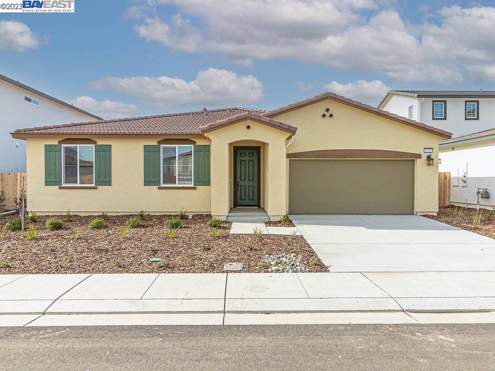 1933 Shima Ave, Manteca, CA 95337