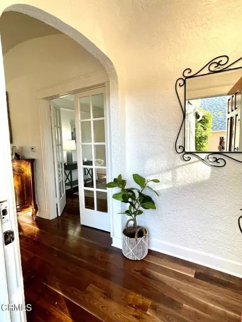 Altadena, CA 91001,239 W Mariposa ST