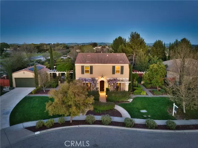 1025 Riesling LN, Templeton, CA 93465