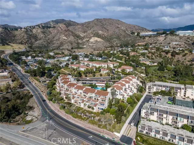 23914 De Ville WAY C, Malibu, CA 90265