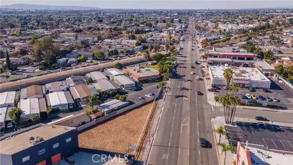 Bellflower, CA 90706,9548 Alondra BLD