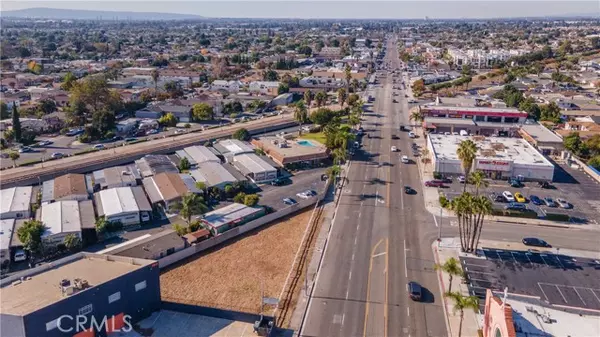 Bellflower, CA 90706,9548 Alondra BLD