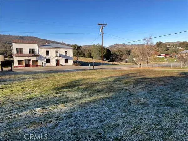 Mariposa, CA 95338,7318 State Hwy 49