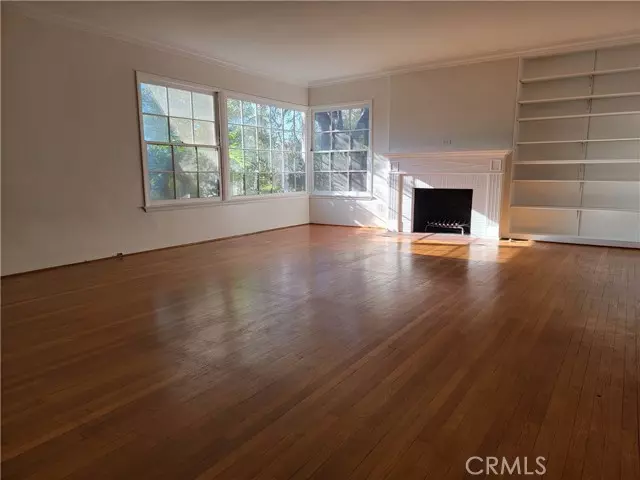 1887 Homewood DR, Altadena, CA 91001