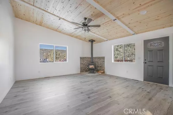 Big Bear City, CA 92314,901 Ash Lane LN