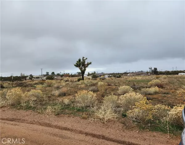 Oak Hills, CA 92344,0 0357661560000