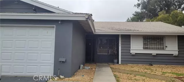 9033 Hazeltine AVE, Panorama City, CA 91402