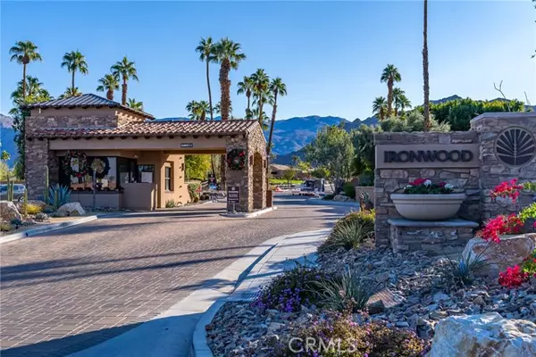 Palm Desert, CA 92260,73211 Foxtail LN