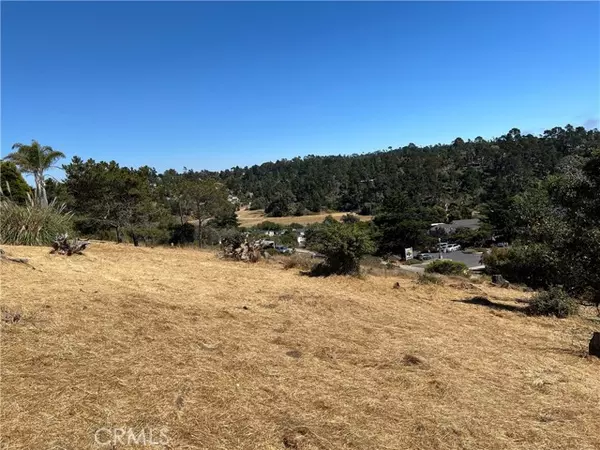 4925 Grove ST, Cambria, CA 93428
