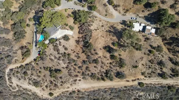 Tujunga, CA 91042,9836 High Top DR