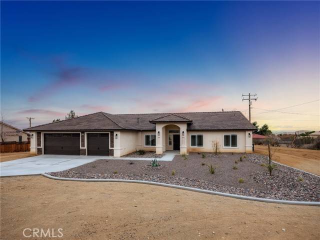 19011 Kaibab RD, Apple Valley, CA 92307
