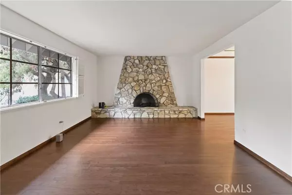 Studio City, CA 91604,3235 Laurel Canyon BLD