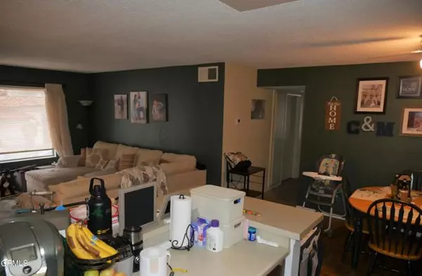 Port Hueneme, CA 93041,2406 Bolker DR