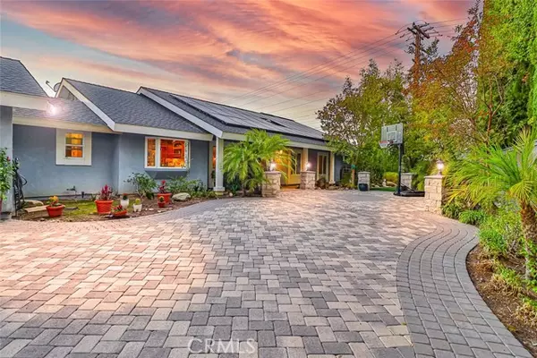 Thousand Oaks, CA 91362,2043 Erbes RD