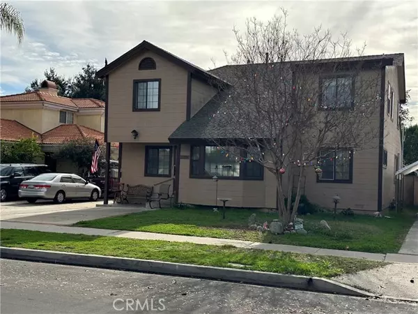 17356 Haynes ST, Lake Balboa, CA 91406