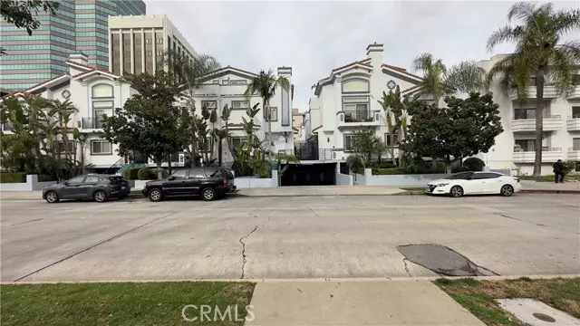 15225 Dickens ST 3, Sherman Oaks, CA 91403