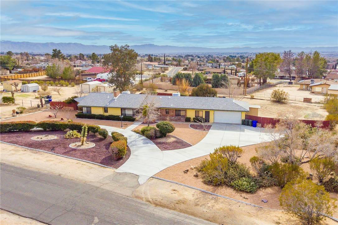 14867 Chapae LN, Apple Valley, CA 92307