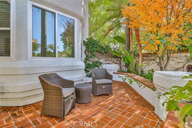 Oak Park, CA 91377,1240 Gentilly PL