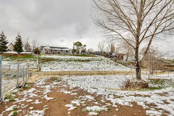 Tehachapi, CA 93561,21671 Foothill DR