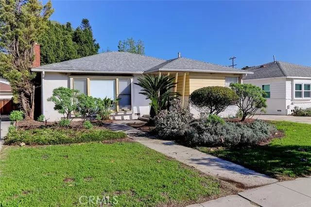 2429 23rd ST, Santa Monica, CA 90405